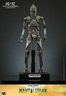 Star Wars: Mandalorian - IG-12  1:6 Scale Action Figure Set