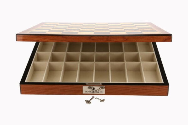 Dal Rossi - Roman Chessmen w/ 16″ Walnut FinIsh Compartment Board