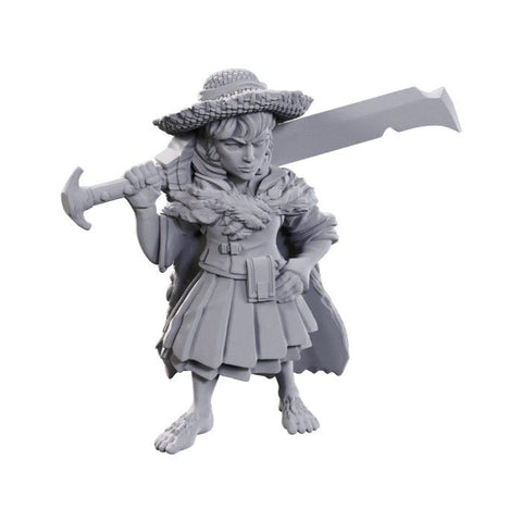 Pathfinder - Unpainted Female Halfling Magus Low-Level
