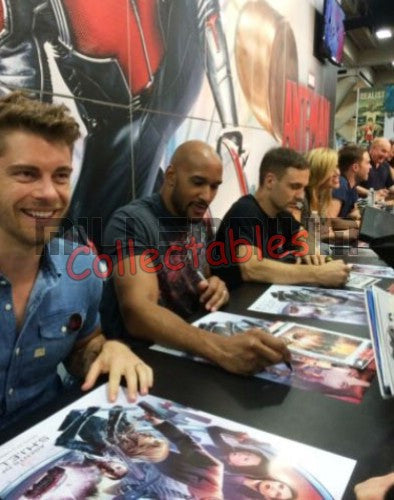 SDCC 2015 Exclusive Autographed Poster - MARVEL: Agents of S.H.I.E.L.D.