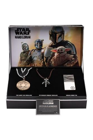 Star Wars The Mandalorian Premium Replica Box Set