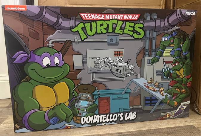 NECA - TMNT - TEENAGE MUTANT NINJA TURTLES NECA DONATELLO'S LAB DIORAMA