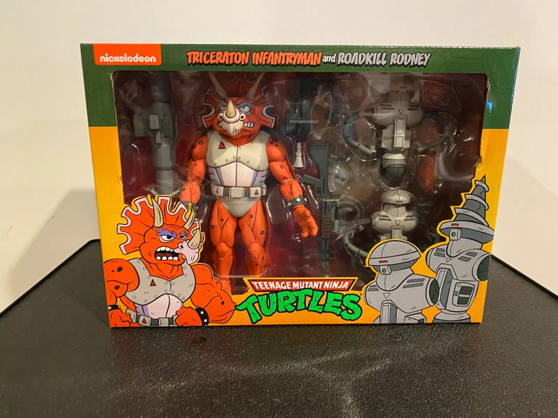 NECA Teenage Mutant Ninja Turtles - Triceraton Infantryman and Roadkill Rodney