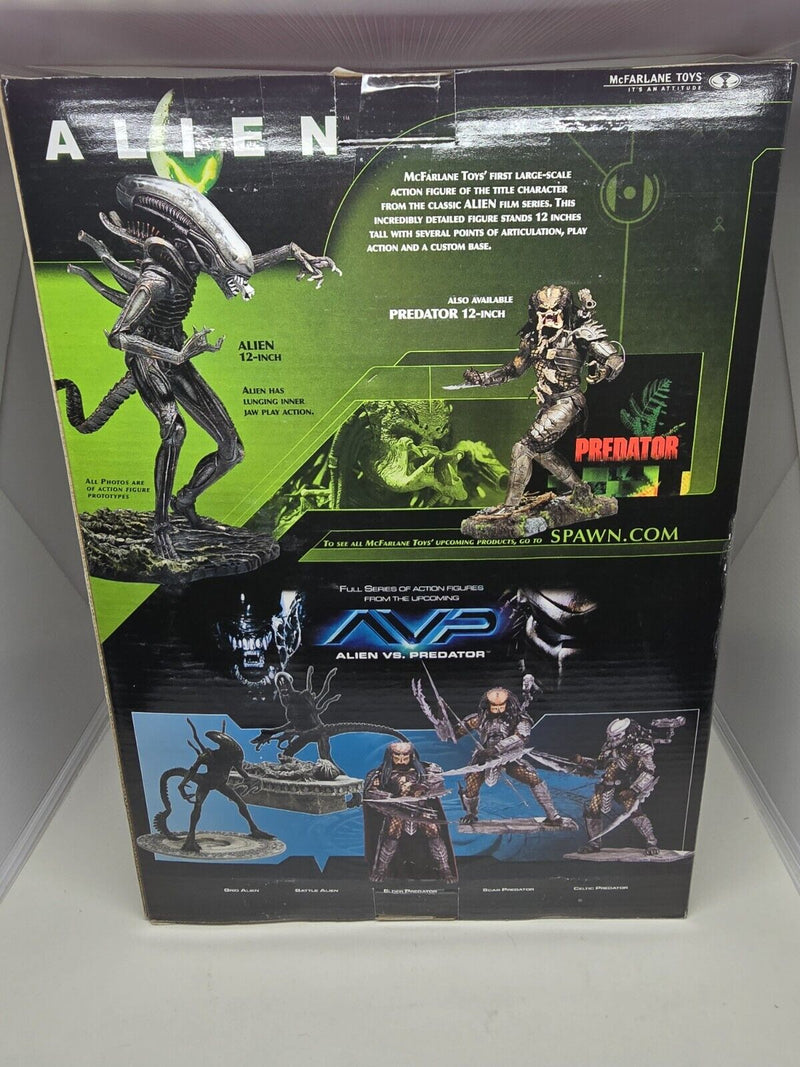 2004 McFarlane Toys 12 inch Alien Action Figure