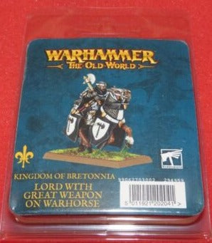 The Old World Kingdom of Bretonnia - Lord with Great Weapon on Warhorse (metal)