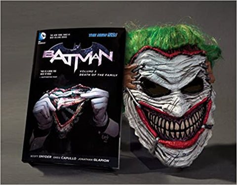 Batman Death Of The Family Mask And Book Set