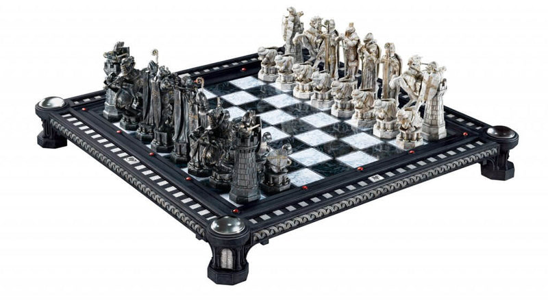 Harry Potter- Final Challenge Chess Set