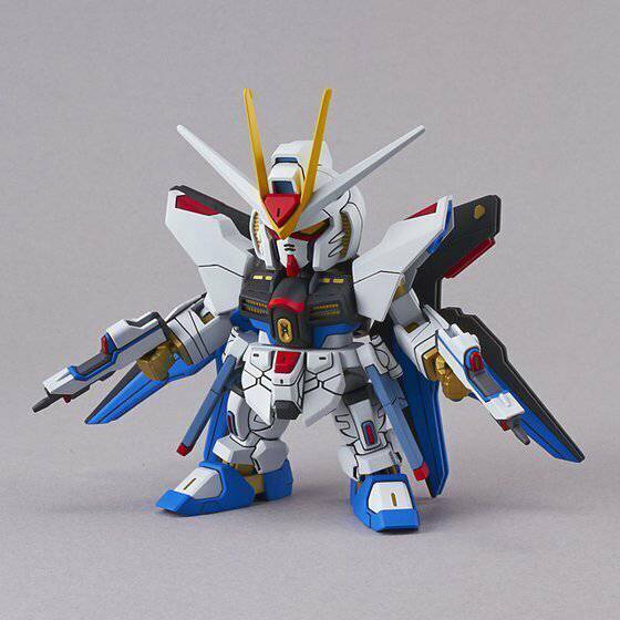 SD GUNDAM EX- STANDARD 006 STRIKE FREEDOM GUNDAM