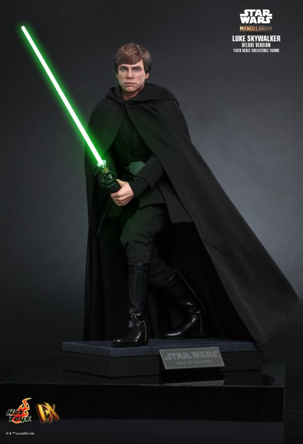 Star Wars: Mandalorian - Luke Skywalker Deluxe 1:6 Scale Action Figure