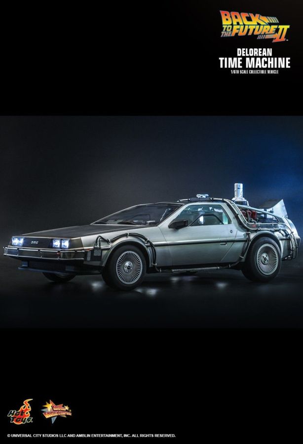 BttF 2 - Delorean 1:6 Time Machine