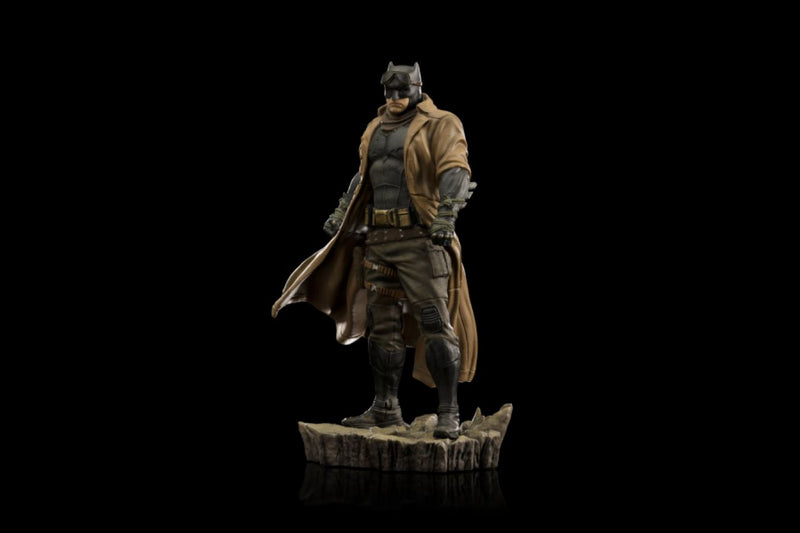 Zack Snyder's Justice League (2021) - Knightmare Batman 1:10 Scale Statue