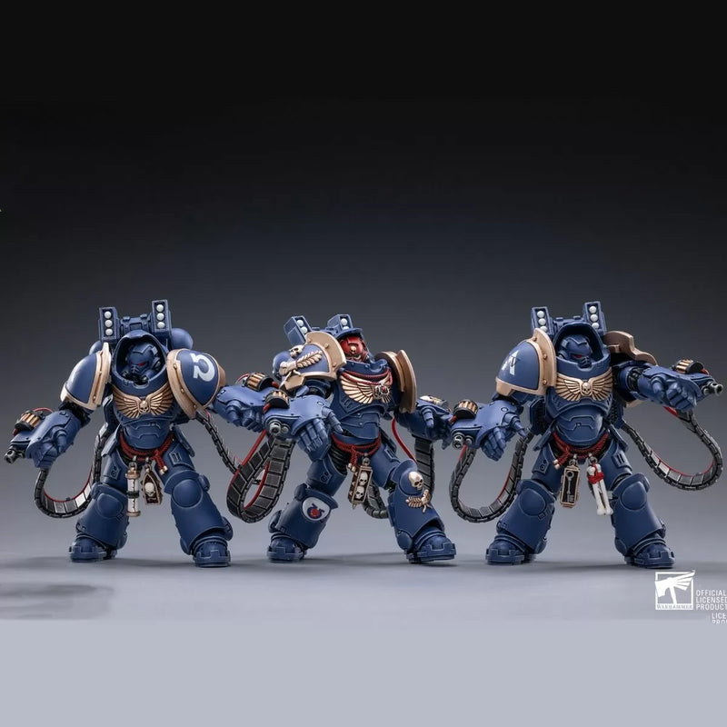 Space Marine Miniatures: 1/18 Scale Ultramarines Aggressors