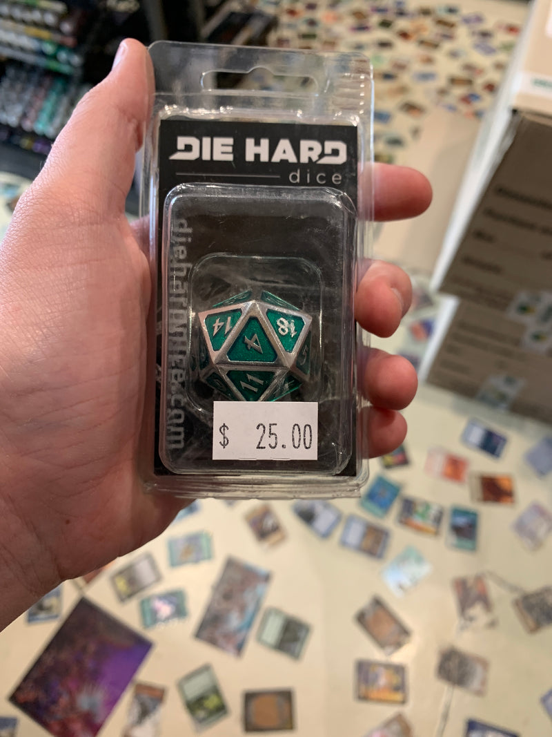 Dice Metal D20 Mythica Platinum Emerald