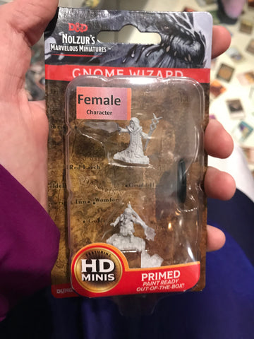 Miniature - Female Gnome Wizard