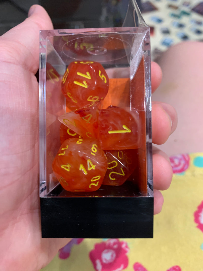 Chessex D7-Die Set Dice Ghostly Glow Orange/Yellow  (7 Dice in Display)