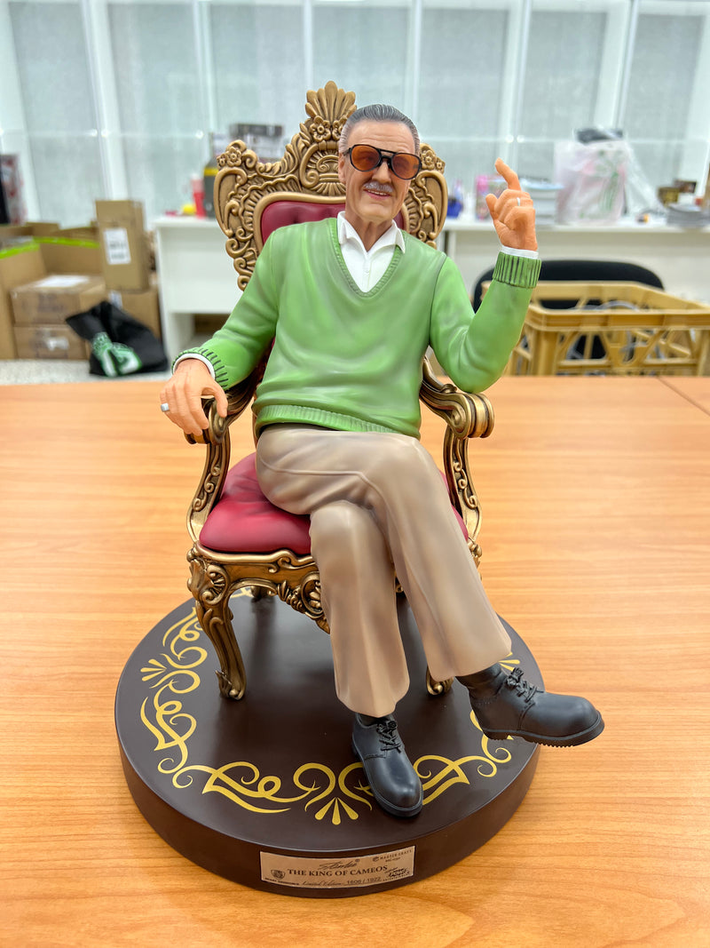 Beast Kingdom Master Craft Stan Lee the King of Cameos