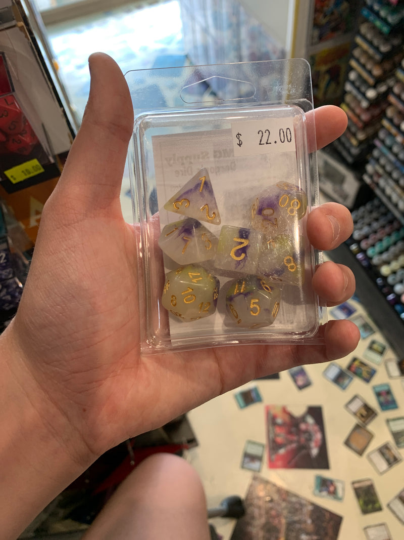 TMG RPG Dice - Lurking Violets