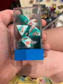 Chessex D7-Die Set Dice Gemini Green-White  (7 Dice in Display)