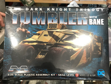 Moebius 967 1/25 Dark Knight Armored Tumbler w/ Bane Plastic Model Kit