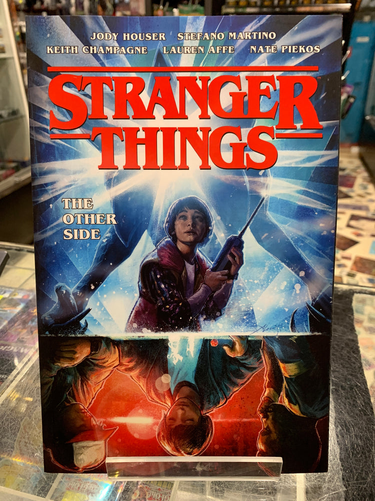 Stranger Things Volume 01 - The Other Side