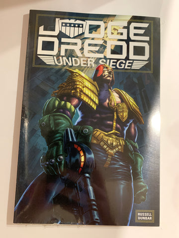 IDW Comics - Judge Dredd Under Siege