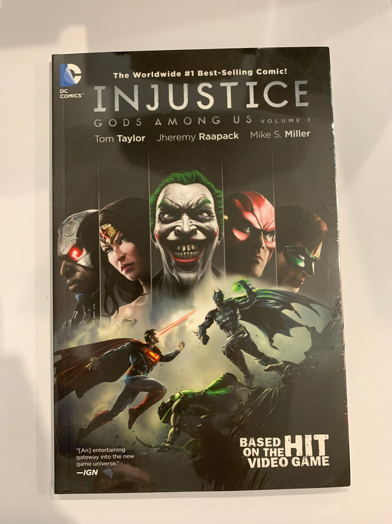 Injustice Year 1 Volume 01