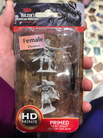 Miniature - Female Tiefling Warlock