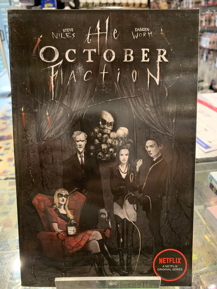 IDW Comics - October Faction, Vol. 1, The October Faction