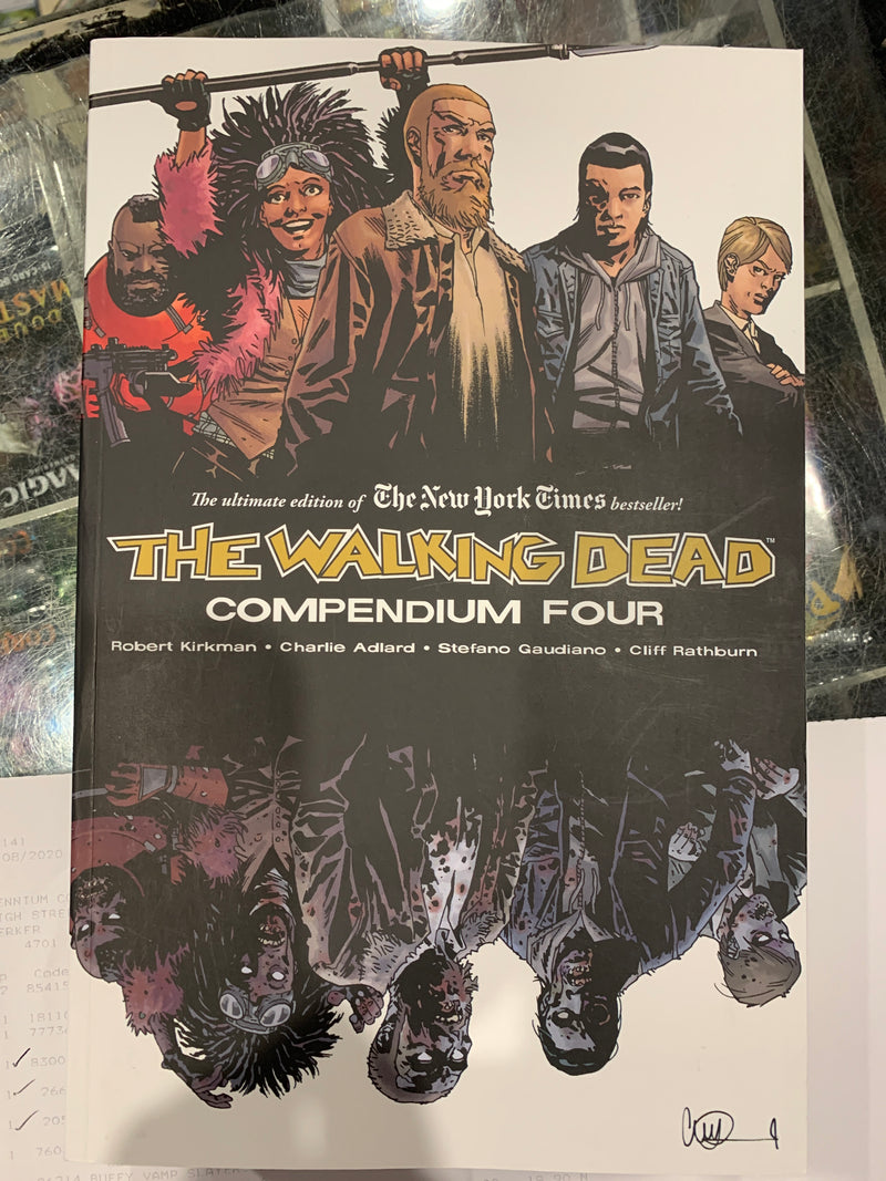 Image Comics - The Walking Dead Compendium